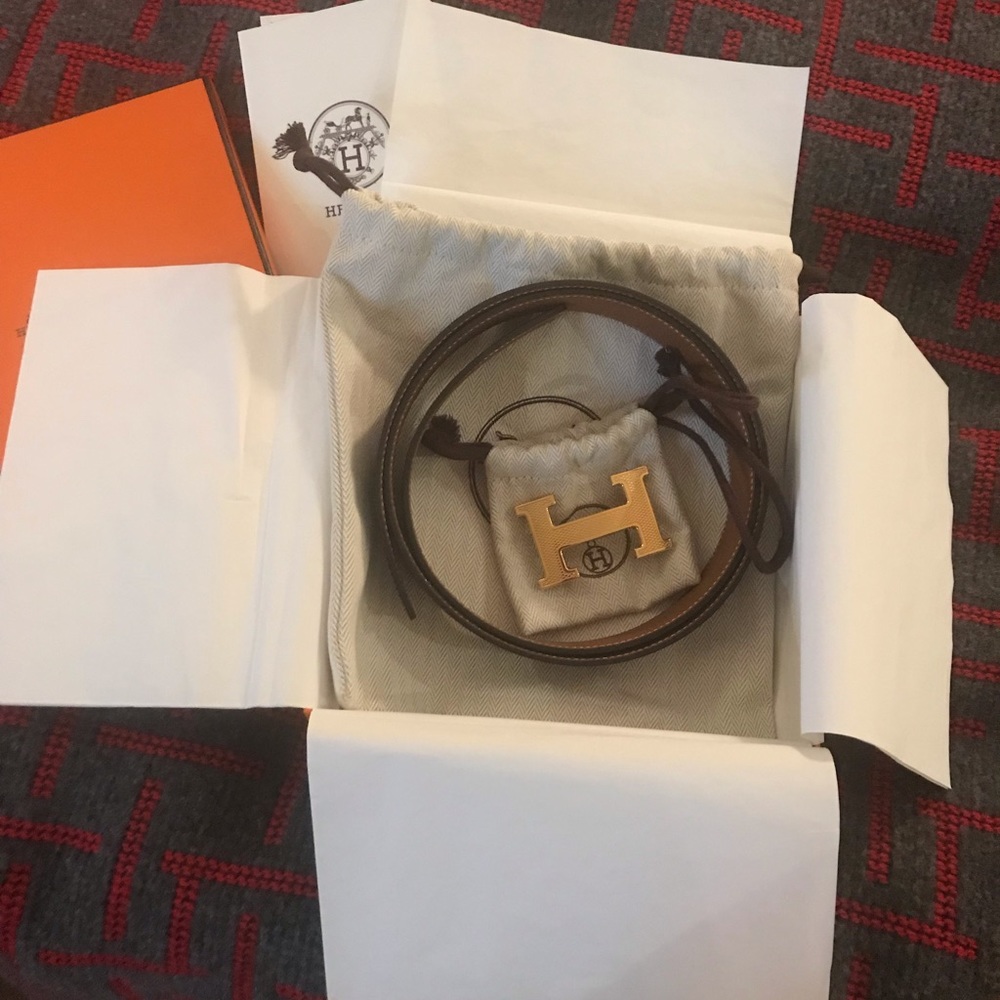 Hermes Black and Gold Women's Belt - Picture 4 of 6
